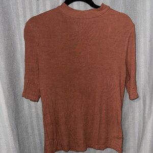 Tan short sleeve